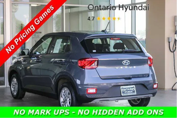 $20430 : Hyundai VENUE 2024 SE 4dr Cr image 6