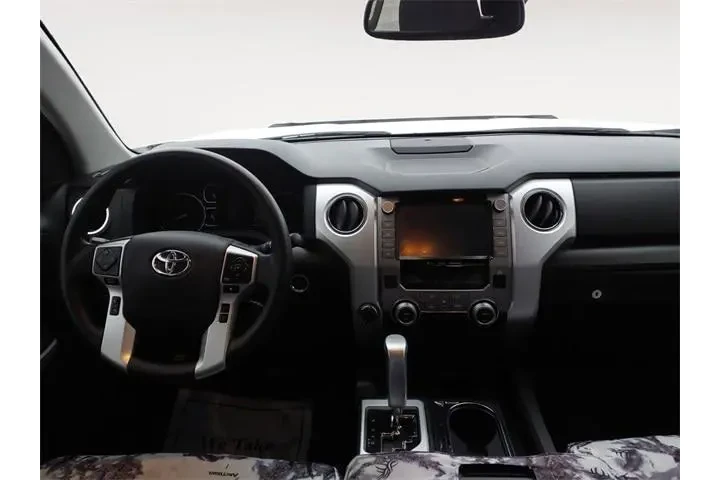 $39888 : Toyota Tundra 2020 4x4 SR5 4 image 10