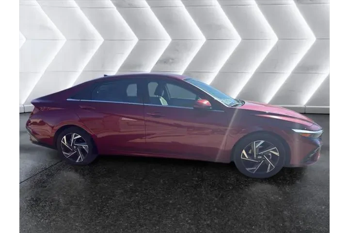 $23995 : Hyundai ELANTRA 2025 SEL Con image 4