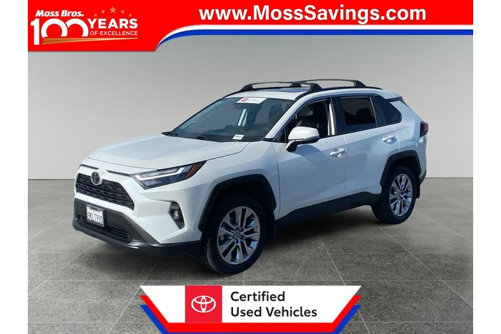 $35484 : Toyota RAV4 2024 AWD XLE Pre image 1