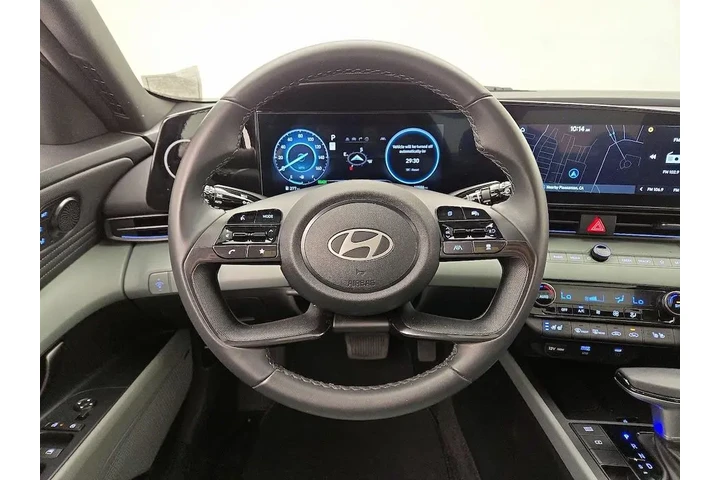 $24998 : Hyundai ELANTRA Hybrid 2025 image 10