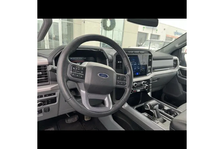 $38699 : Ford F-150 Lightning 2023 AW image 5