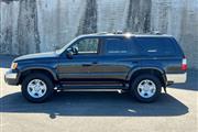 $12988 : 2002 4Runner SR5 thumbnail