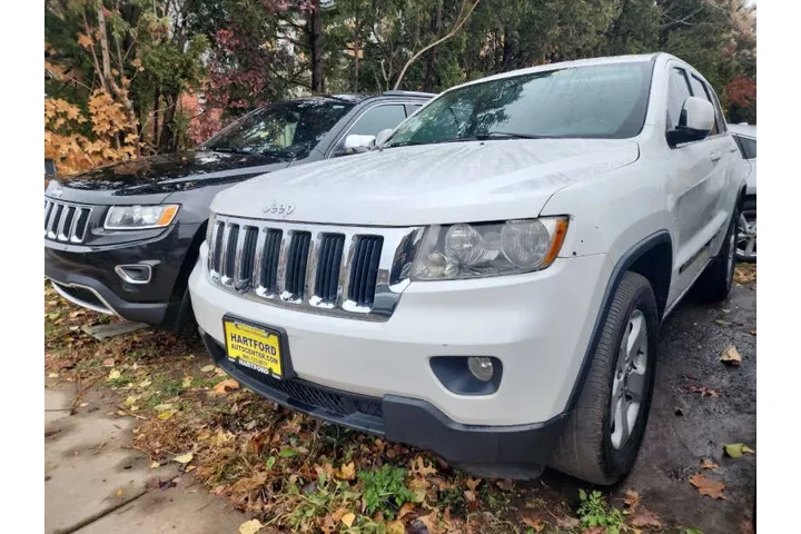 $9999 : 2013 Grand Cherokee Laredo image 7