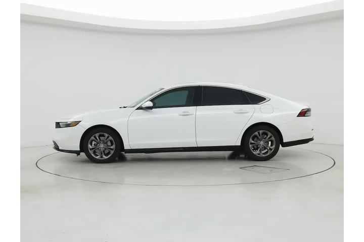 $27998 : Honda Accord Hybrid 2023 EX- image 3