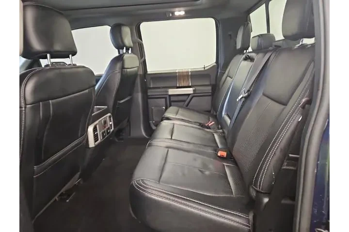 $29960 : Ford F-150 2018 4x4 Lariat 4 image 5