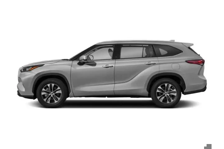$29181 : Toyota Highlander 2021 AWD X image 2