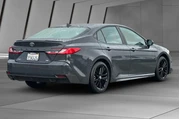 $29900 : Toyota Camry 2025 SE 4dr Sed thumbnail