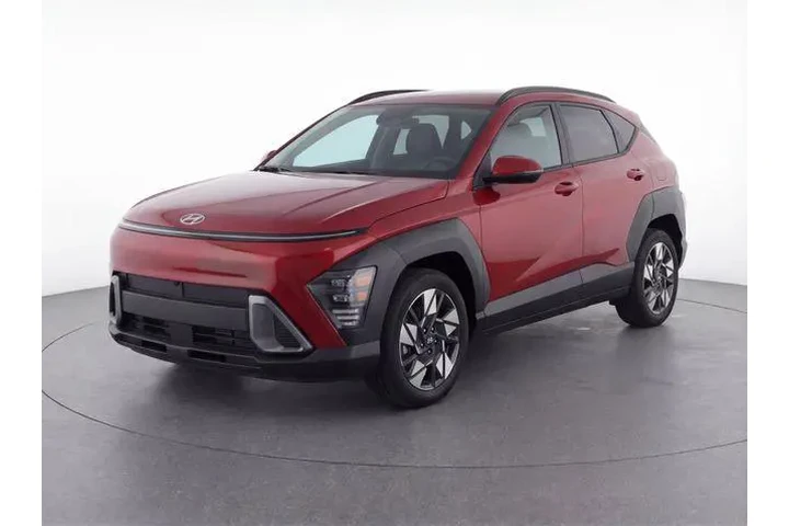 $16636 : Hyundai KONA 2024 SEL 4dr Cr image 1