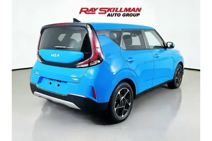 $21988 : Kia Soul 2023 EX 4dr Crossov image 7