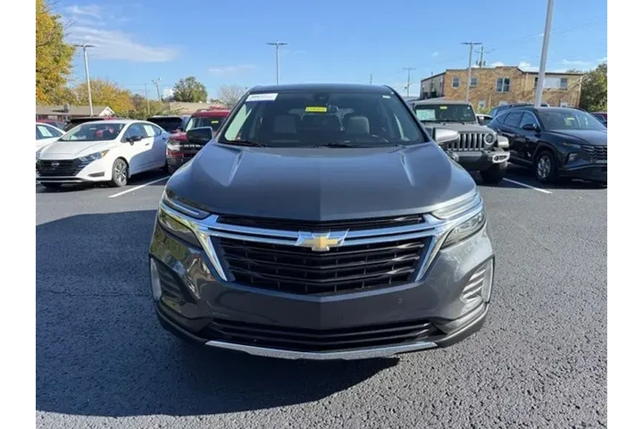 $20737 : Chevrolet Equinox 2023 LT 4d image 2