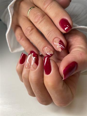 Nail artist image 2