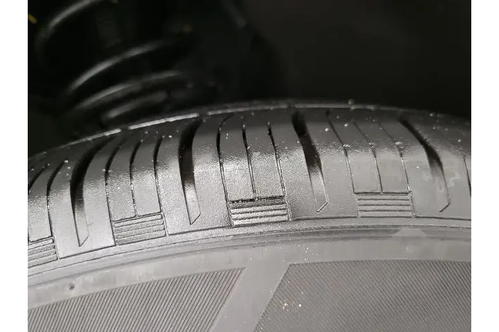 $33909 : Ford Explorer 2023 AWD XLT 4 image 7