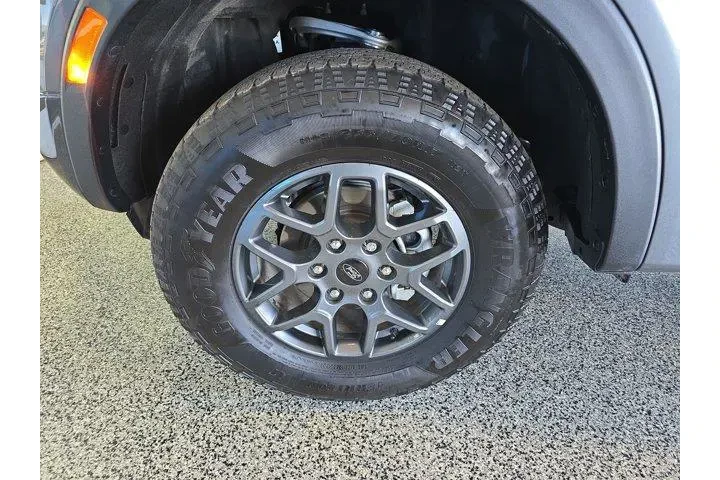 $35999 : Ford Ranger 2025 4x2 XLT 4dr image 3