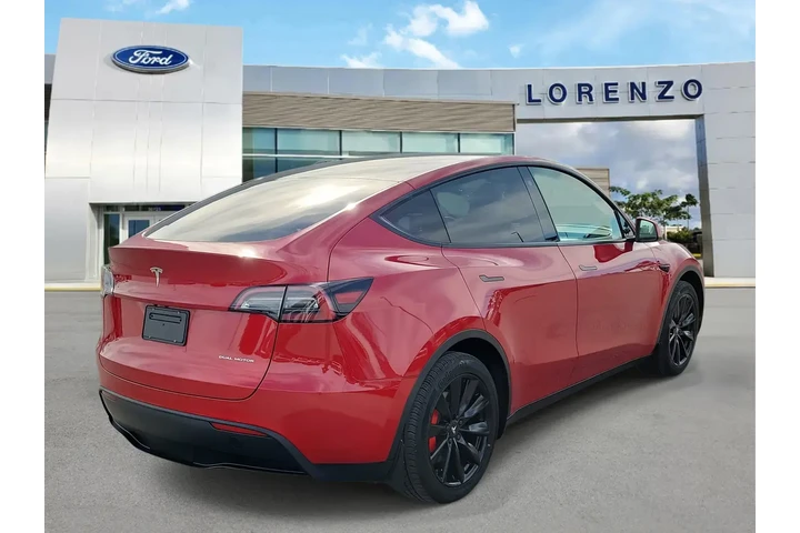 $27990 : Tesla Model Y 2023 AWD Long image 4