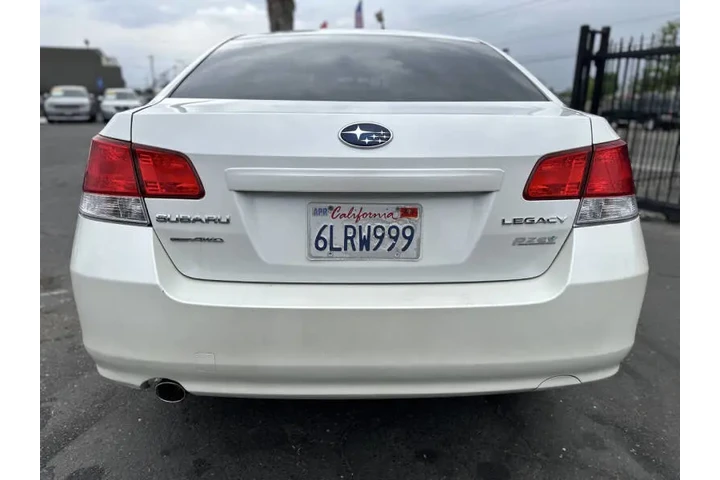 $6995 : 2010 Legacy 2.5i image 5