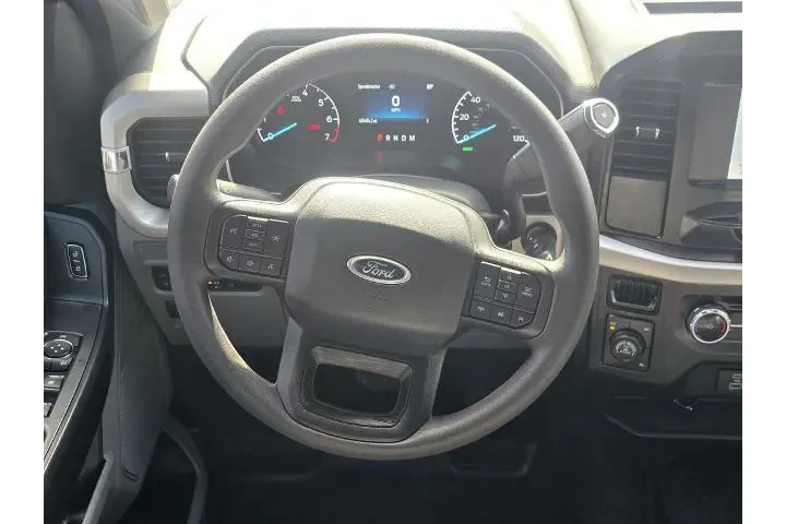 $33800 : Ford F-150 2023 4x4 XL 4dr S image 10