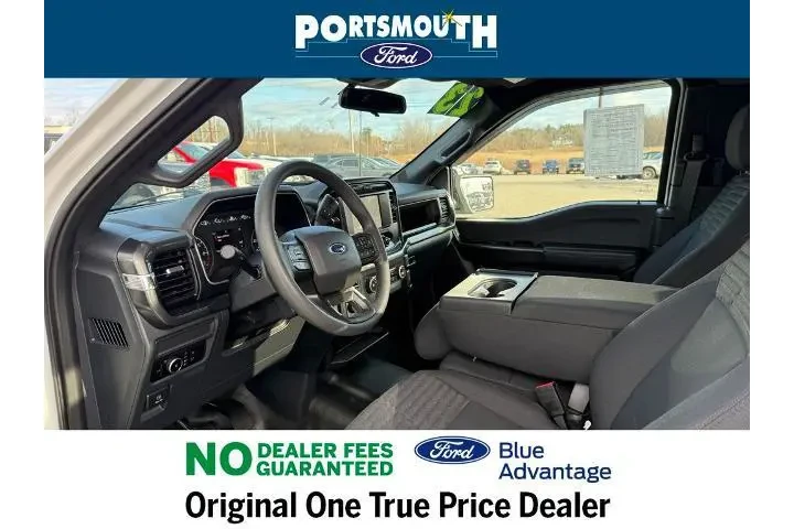 $37995 : Ford F-150 2023 4x4 XL 4dr S image 3