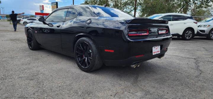 $27995 : 2015 Challenger SRT 392 image 6