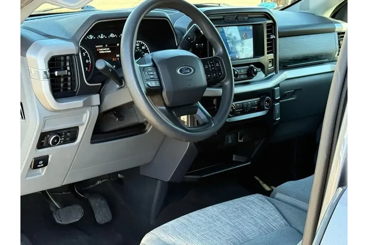 $34989 : Ford F-150 2023 4x4 XLT 4dr image 8