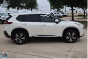 $27595 : Nissan Rogue 2023 Platinum 4 thumbnail