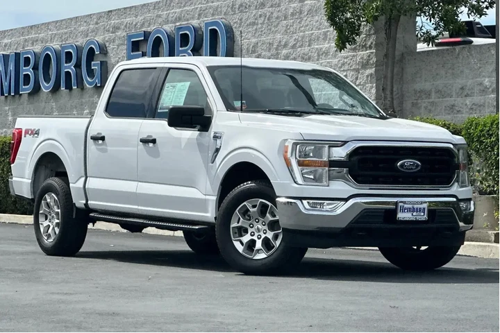 $38200 : Ford F-150 2022 4x4 XL 4dr S image 2