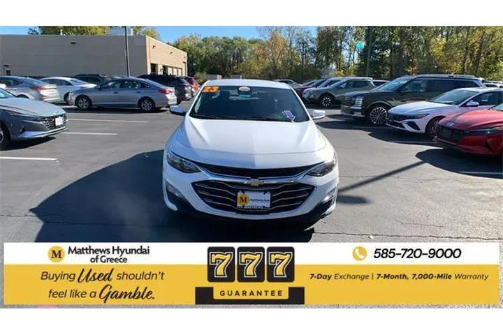 $15990 : Chevrolet Malibu 2023 LT 4dr image 8