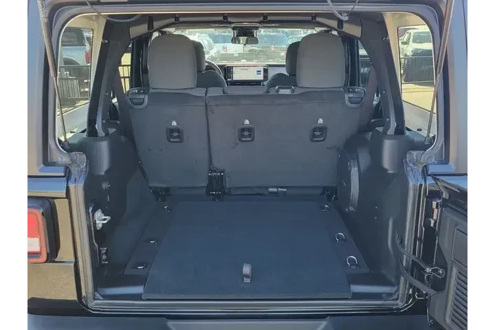 $33525 : Jeep Wrangler 2024 4x4 Sport image 9