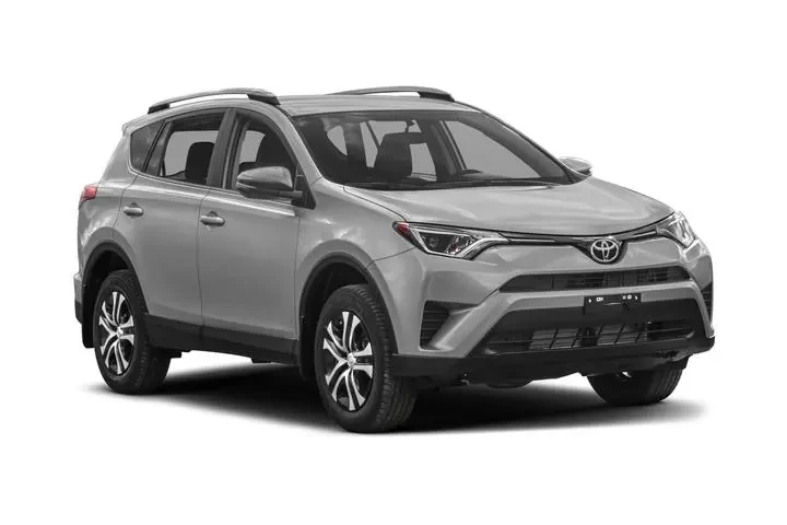 $12100 : Toyota RAV4 2017 AWD LE 4dr image 6