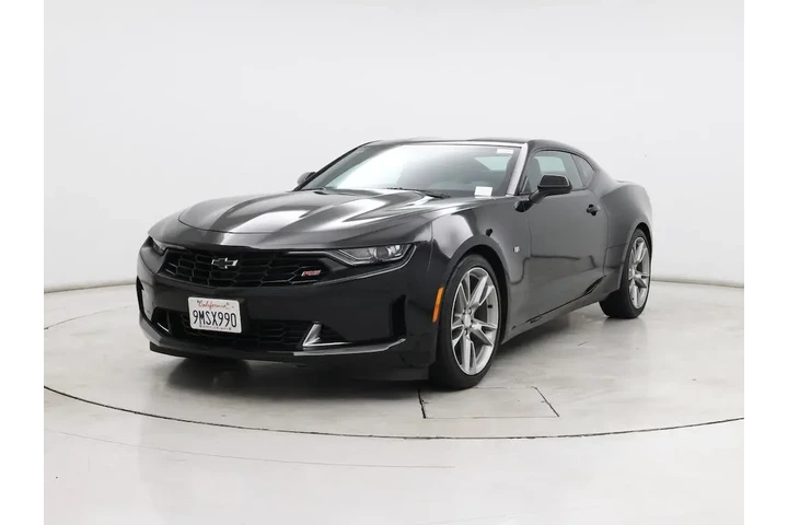 $31998 : Chevrolet Camaro 2024 LT 2dr image 4