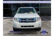 $6995 : Ford Escape 2010 AWD XLT 4dr thumbnail