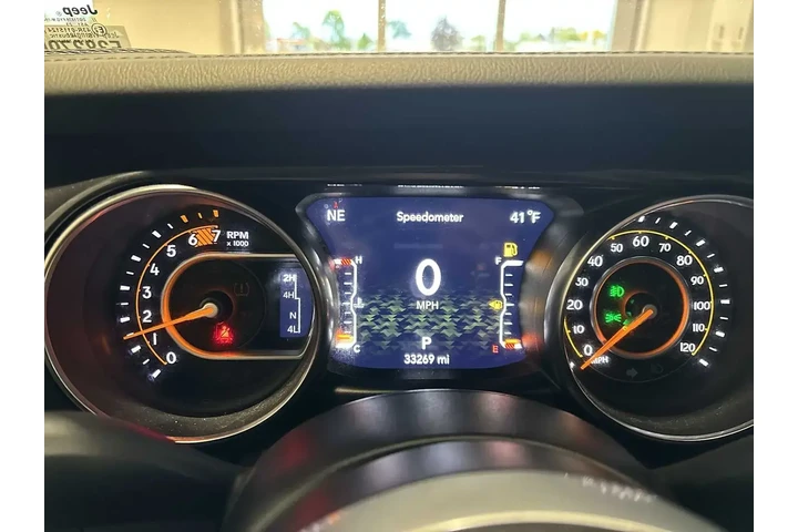 $36444 : Jeep Wrangler 2023 4x4 Sahar image 10