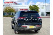 $38475 : Nissan Pathfinder 2025 S 4dr thumbnail