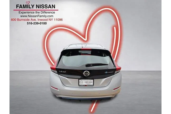 $8785 : Nissan LEAF 2022 S 4dr Hatch image 4
