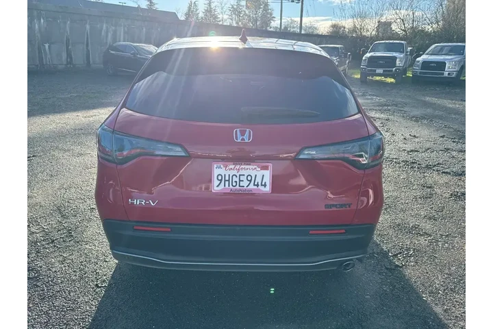 $24000 : Honda HR-V 2024 Sport 4dr Cr image 4