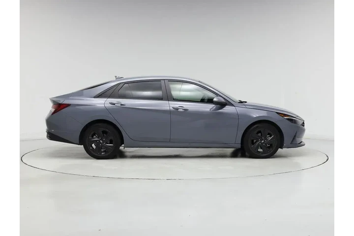 $20998 : Hyundai ELANTRA 2023 SEL 4dr image 7