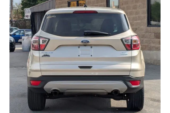 $12784 : Ford Escape 2017 SE 4dr SUV image 5