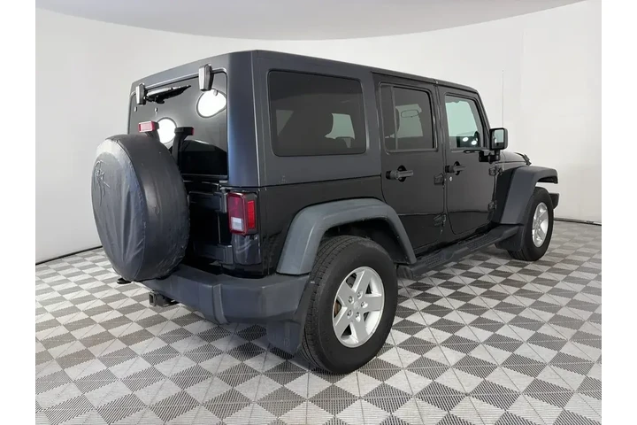 Jeep Wrangler Unlimited 2013 image 7