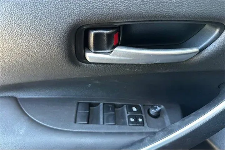 $21945 : Toyota Corolla 2023 SE 4dr S image 8