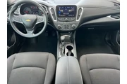 $13299 : Chevrolet Malibu 2023 LT 4dr thumbnail