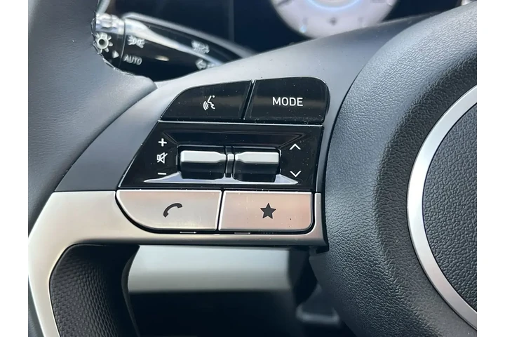 $22995 : Hyundai ELANTRA 2024 Limited image 10