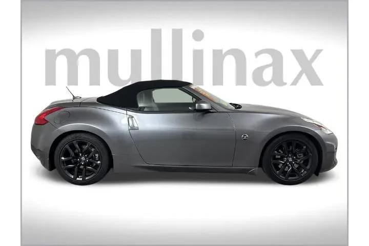 $21500 : Nissan 370Z 2015 Roadster 2d image 3