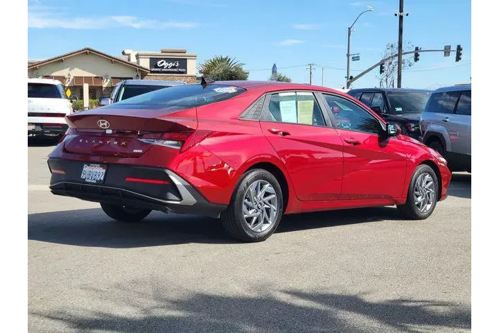 $22565 : Hyundai ELANTRA Hybrid 2025 image 2