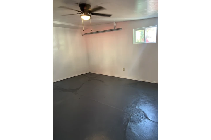 $1200 : Rento cuarto grande image 6