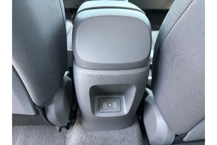 $20401 : Hyundai ELANTRA 2025 SEL Spo image 4