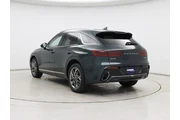 $37998 : Genesis GV70 2023 AWD 2.5T S thumbnail