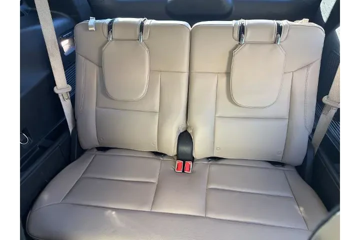 $35900 : Ford Explorer Hybrid 2023 AW image 10