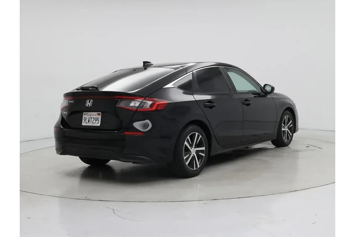 $23998 : Honda Civic 2024 LX 4dr Hatc image 8