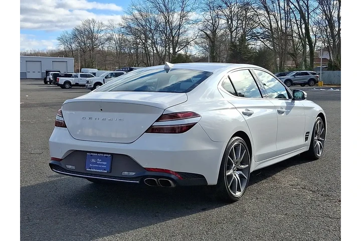 $23995 : Genesis G70 2023 2.0T 4dr Se image 7