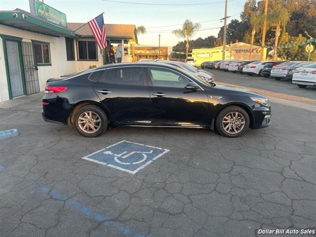 $12950 : 2020 Optima LX Sedan image 8